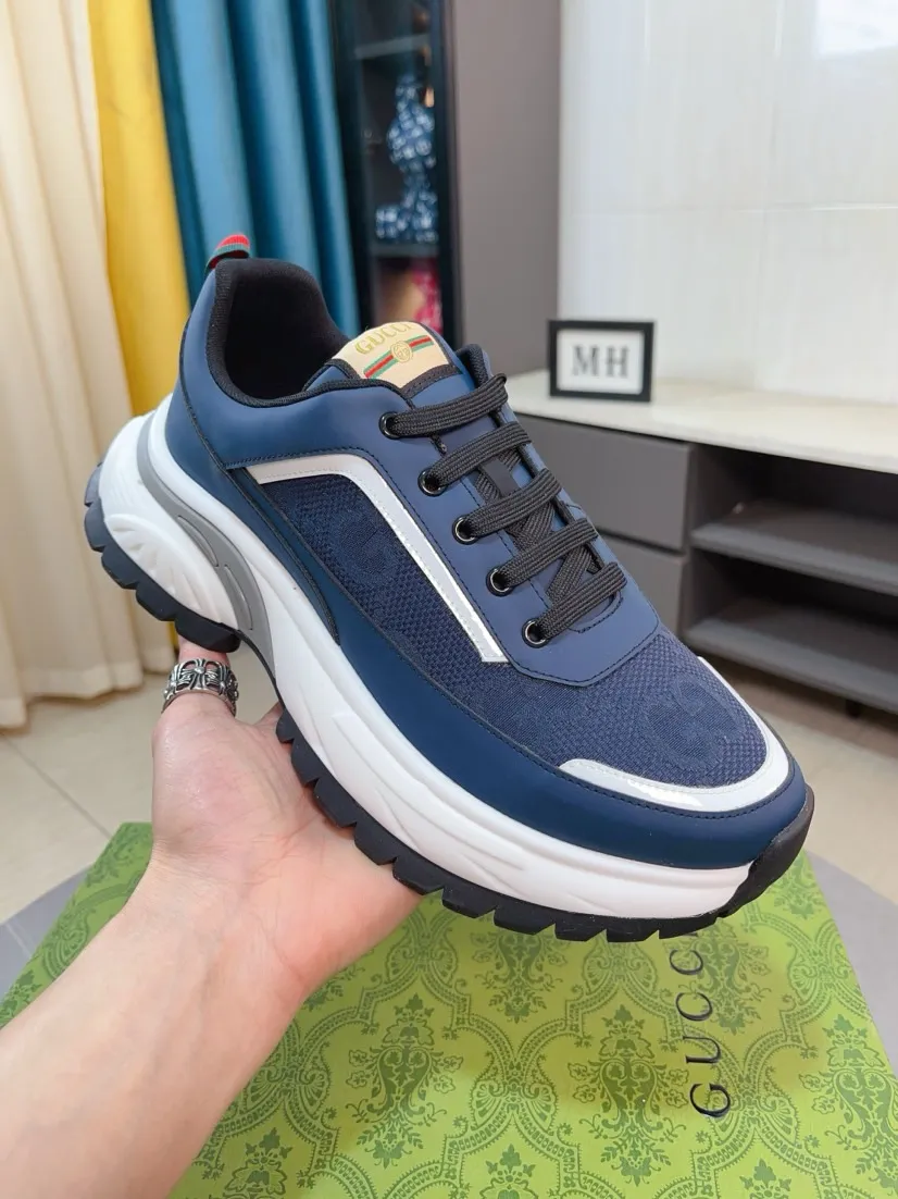 Men's shoes 💰458🌹🌹[GUCCI] Gucci's new lace-up casual men's shoes are on the market first, and the materials and workmanship are superior to all versions on the market. The highest quality shipped first-layer cowhide with imported original perforated materials➕Genuine leather lining, privately molded soft outsole, high foot comfort, imported special materials highlight the brand's unique charm, high-end customization 38-44